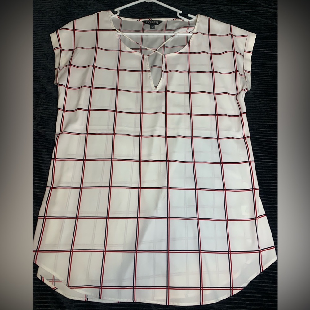 Express Women’s short sleeve top